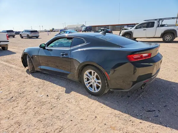 1G1FB1RS6J0163941 2018 CHEVROLET CAMARO - Image 2