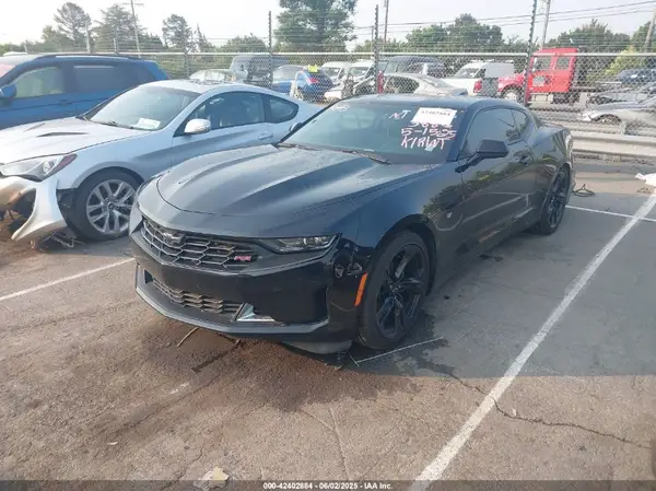 1G1FB1RS6L0103886 2020 CHEVROLET CAMARO - Image 2