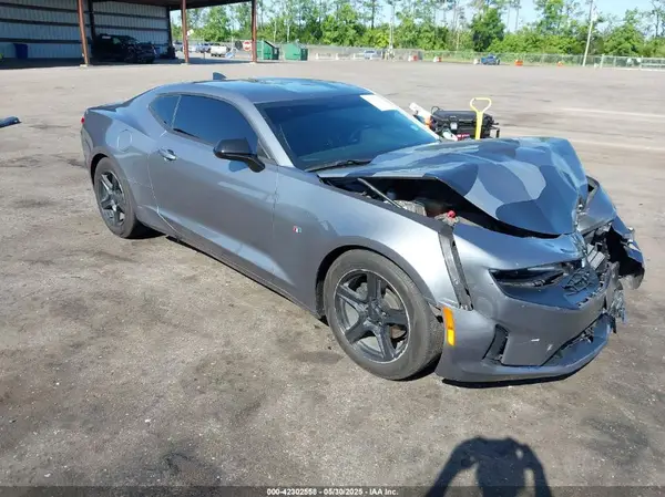 1G1FB1RS6M0136517 2021 CHEVROLET CAMARO - Image 1