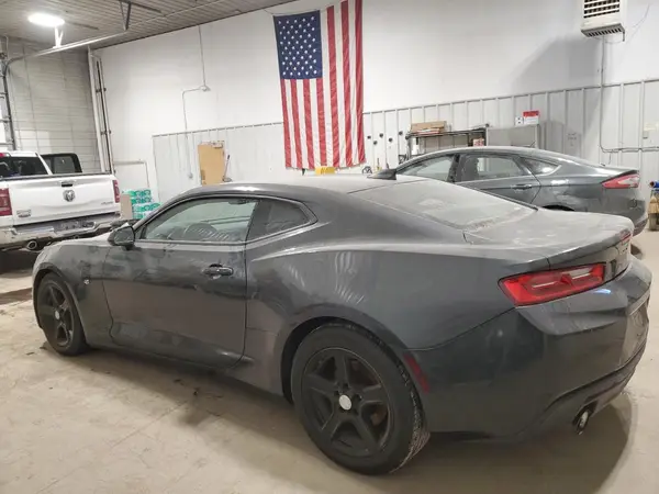 1G1FB1RS7H0102849 2017 CHEVROLET CAMARO - Image 2