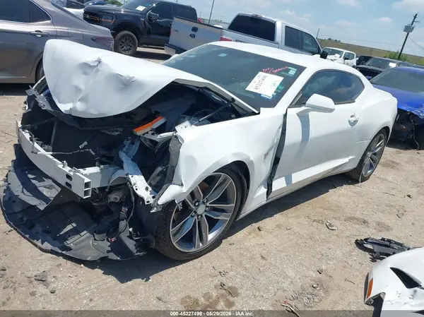 1G1FB1RS7H0104830 2017 CHEVROLET CAMARO - Image 2