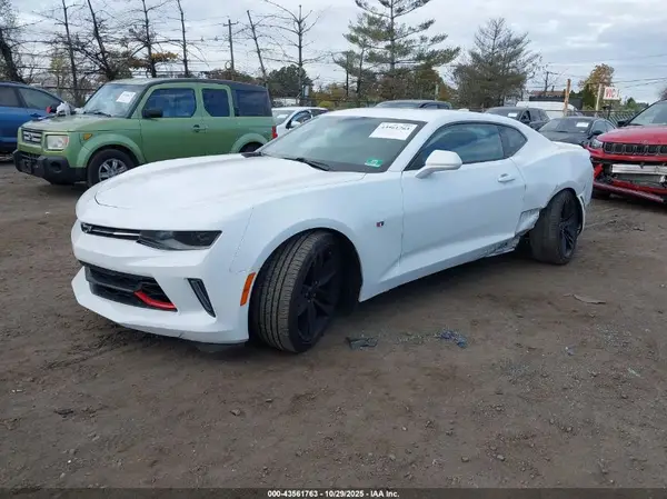 1G1FB1RS7H0117805 2017 CHEVROLET CAMARO - Image 2