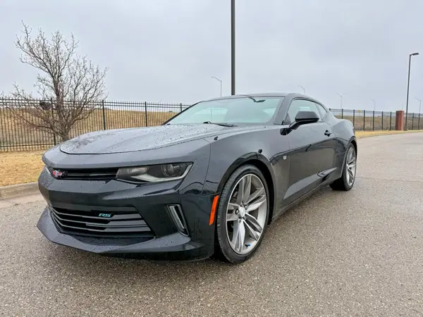 1G1FB1RS7H0200912 2017 CHEVROLET CAMARO - Image 2