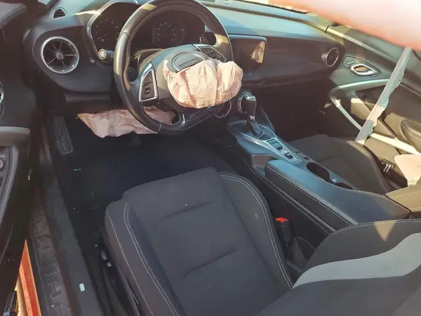 1G1FB1RS7H0204216 2017 CHEVROLET CAMARO - Image 8