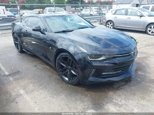 1G1FB1RS7J0143018 2018 CHEVROLET CAMARO - Image 1