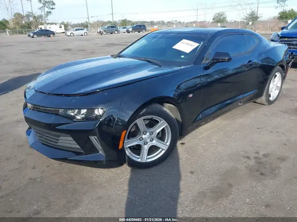 1G1FB1RS7J0168355 2018 CHEVROLET CAMARO - Image 2