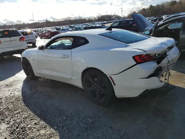 1G1FB1RS7J0179694 2018 CHEVROLET CAMARO - Image 2