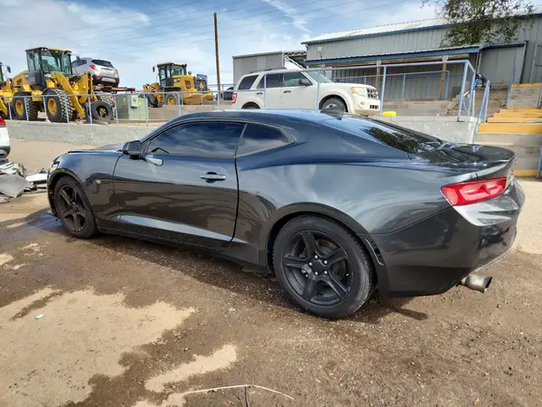 1G1FB1RS7J0188881 2018 CHEVROLET CAMARO - Image 2