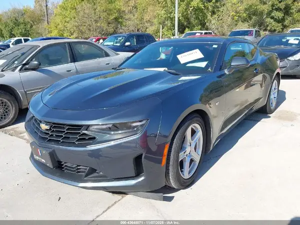 1G1FB1RS7K0135356 2019 CHEVROLET CAMARO - Image 2