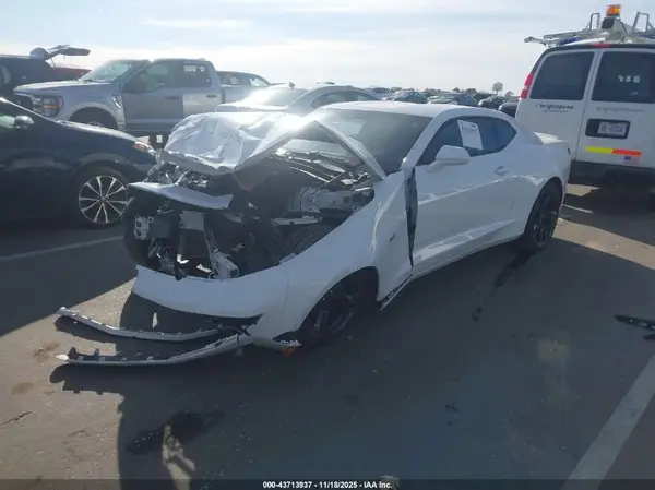 1G1FB1RS7L0135973 2020 CHEVROLET CAMARO - Image 2