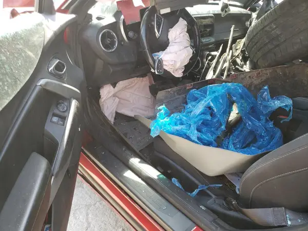 1G1FB1RS8H0104478 2017 CHEVROLET CAMARO - Image 8