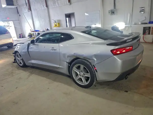 1G1FB1RS8H0115660 2017 CHEVROLET CAMARO - Image 2