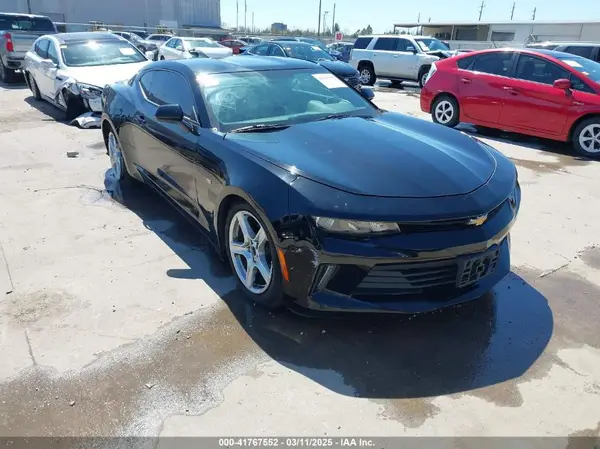 1G1FB1RS8H0118719 2017 CHEVROLET CAMARO - Image 1