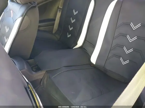1G1FB1RS8H0169802 2017 CHEVROLET CAMARO - Image 8