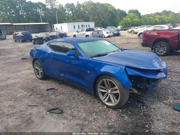 1G1FB1RS8H0180301 2017 CHEVROLET CAMARO - Image 1