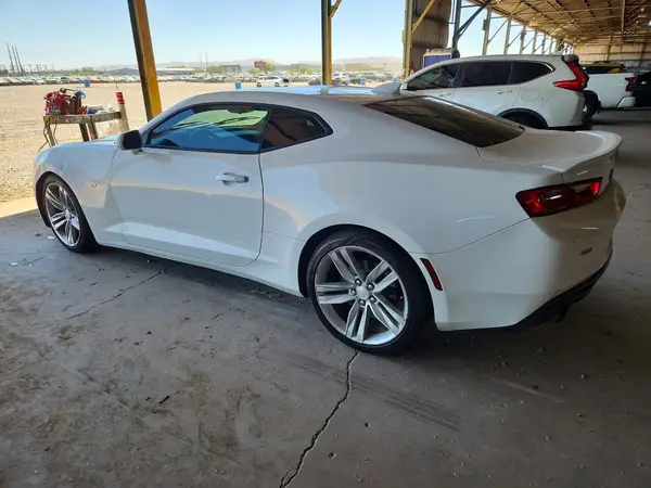 1G1FB1RS8H0186356 2017 CHEVROLET CAMARO - Image 2