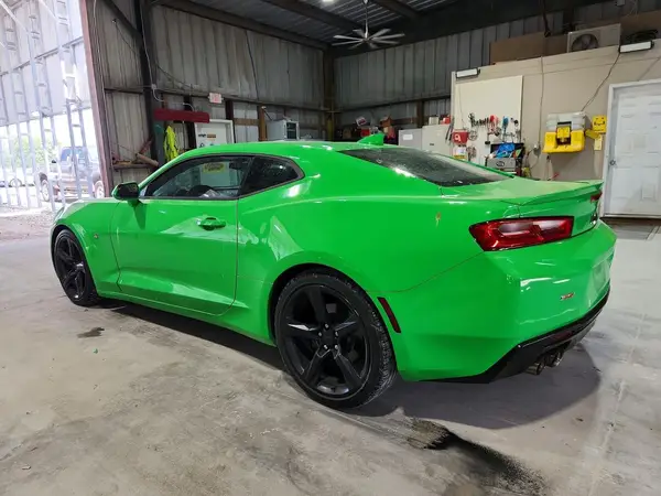 1G1FB1RS8H0187619 2017 CHEVROLET CAMARO - Image 2