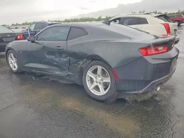 1G1FB1RS8H0211692 2017 CHEVROLET CAMARO - Image 2