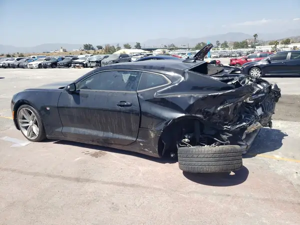 1G1FB1RS8J0101764 2018 CHEVROLET CAMARO - Image 2