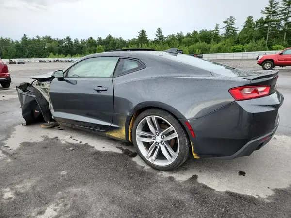 1G1FB1RS8J0118015 2018 CHEVROLET CAMARO - Image 2