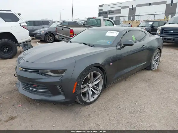 1G1FB1RS8J0119942 2018 CHEVROLET CAMARO - Image 2