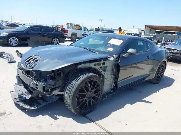 1G1FB1RS8J0122811 2018 CHEVROLET CAMARO - Image 2