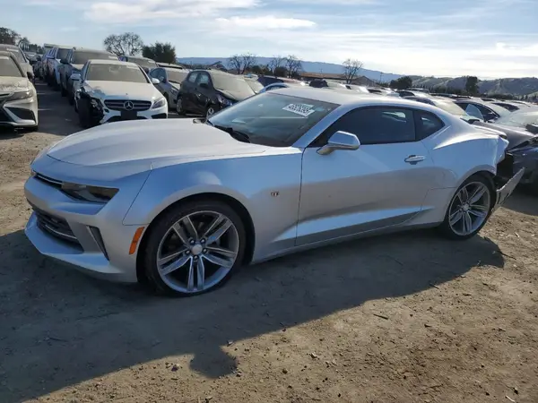 1G1FB1RS8J0123165 2018 CHEVROLET CAMARO - Image 1