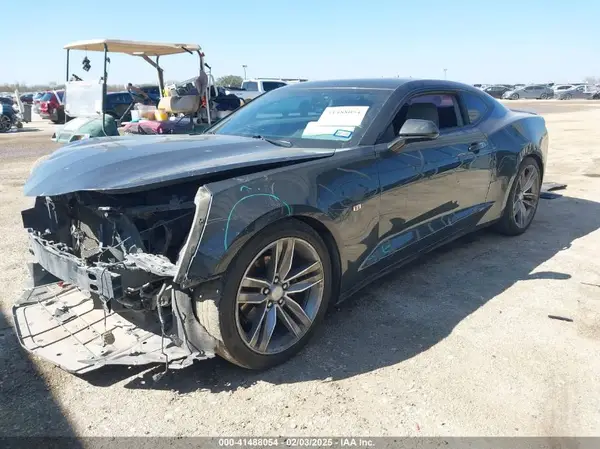 1G1FB1RS8J0163715 2018 CHEVROLET CAMARO - Image 2