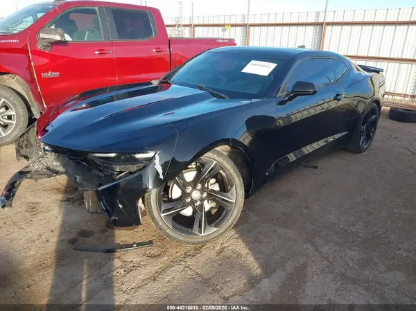 1G1FB1RS8K0123619 2019 CHEVROLET CAMARO - Image 2