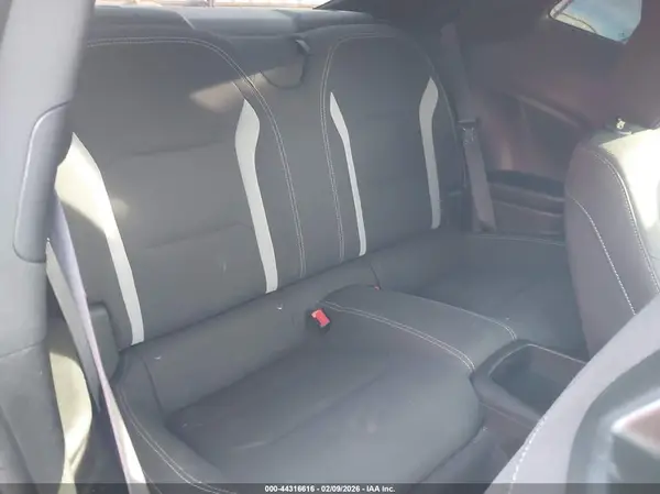 1G1FB1RS8K0123619 2019 CHEVROLET CAMARO - Image 8