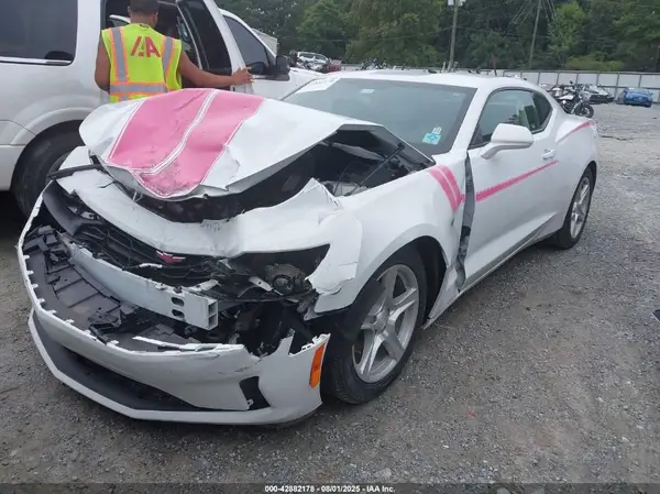 1G1FB1RS8L0109706 2020 CHEVROLET CAMARO - Image 2