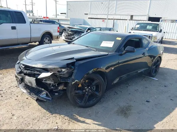 1G1FB1RS8M0139855 2021 CHEVROLET CAMARO - Image 2