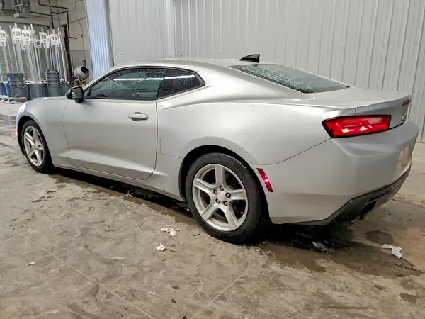 1G1FB1RS9H0106353 2017 CHEVROLET CAMARO - Image 2