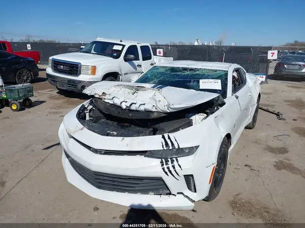 1G1FB1RS9H0112041 2017 CHEVROLET CAMARO - Image 2