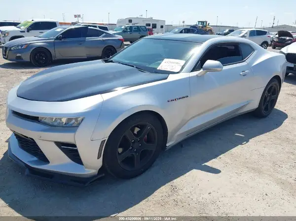 1G1FB1RS9H0112525 2017 CHEVROLET CAMARO - Image 2