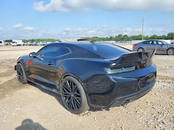 1G1FB1RS9H0132306 2017 CHEVROLET CAMARO - Image 2