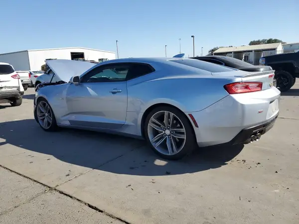 1G1FB1RS9H0180808 2017 CHEVROLET CAMARO - Image 2