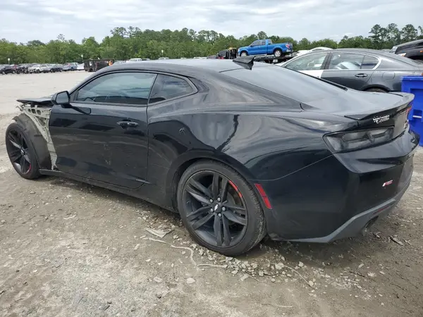 1G1FB1RS9J0102079 2018 CHEVROLET CAMARO - Image 2