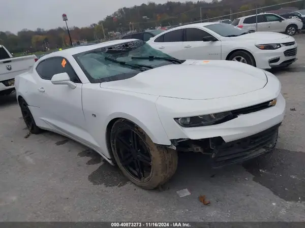 1G1FB1RS9J0123384 2018 CHEVROLET CAMARO - Image 1