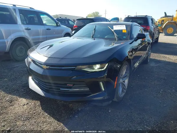 1G1FB1RS9J0163478 2018 CHEVROLET CAMARO - Image 2