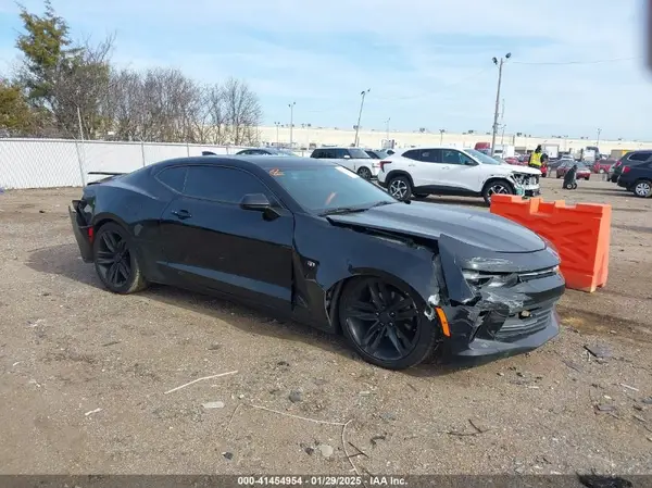 1G1FB1RS9J0168910 2018 CHEVROLET CAMARO - Image 1