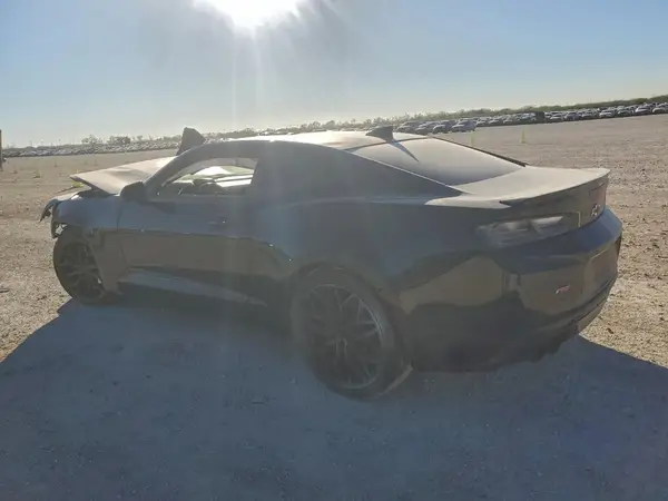 1G1FB1RS9J0172794 2018 CHEVROLET CAMARO - Image 2