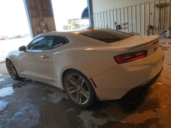 1G1FB1RS9J0190700 2018 CHEVROLET CAMARO - Image 2