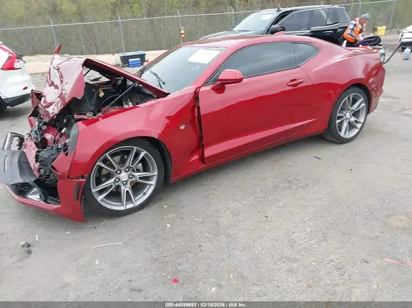 1G1FB1RS9K0154376 2019 CHEVROLET CAMARO - Image 2