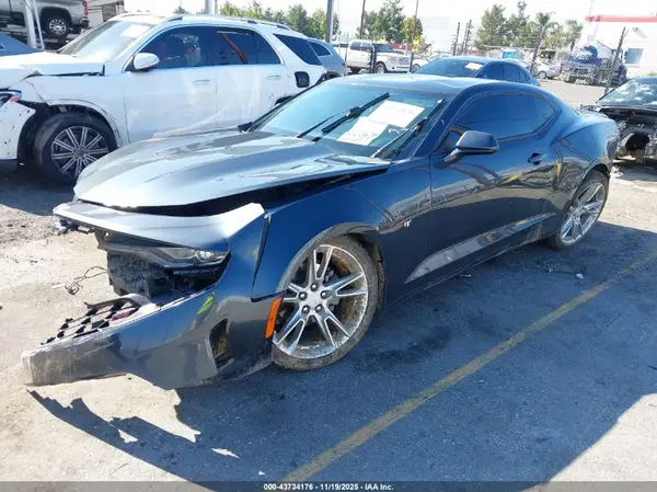 1G1FB1RS9M0124703 2021 CHEVROLET CAMARO - Image 2
