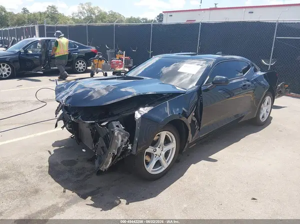 1G1FB1RS9P0144096 2023 CHEVROLET CAMARO - Image 2