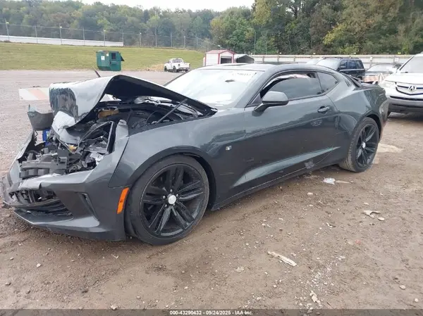 1G1FB1RSXG0158086 2016 CHEVROLET CAMARO - Image 2