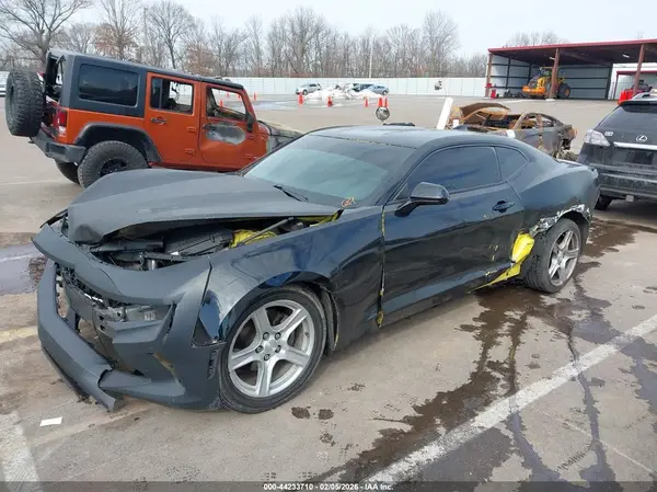 1G1FB1RSXH0113845 2017 CHEVROLET CAMARO - Image 2