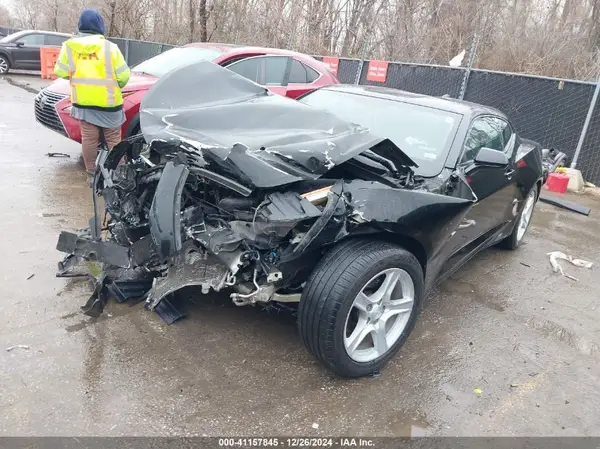1G1FB1RSXH0192238 2017 CHEVROLET CAMARO - Image 2