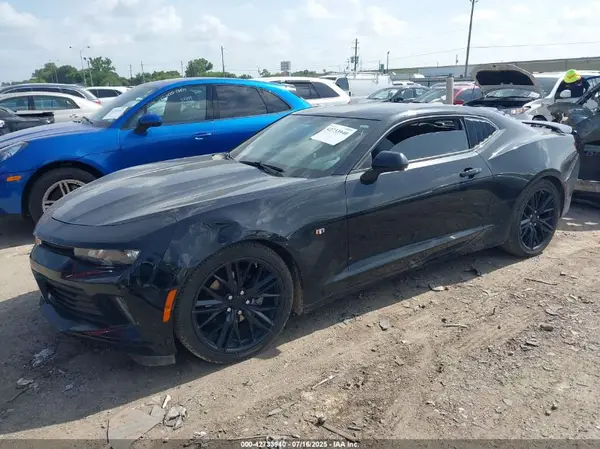 1G1FB1RSXH0205103 2017 CHEVROLET CAMARO - Image 2